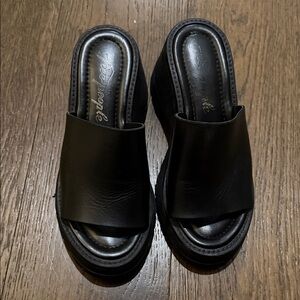 Free People Winona Black wedges